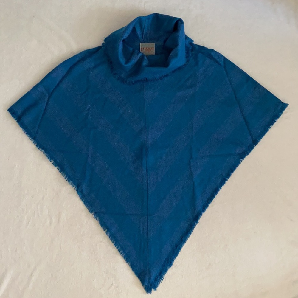 {VTG} Triona Design | Ardara Co Donegal Hand Woven Ireland Wool Cowl Neck Poncho